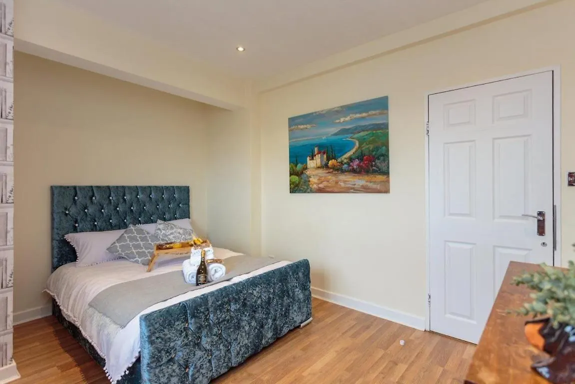 Apartment Gorgeous 3-Bed Flat, 15 Minutes To City Centre Edinburgh United Kingdom